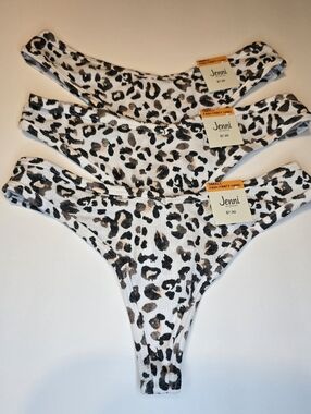 3pk Jenni Women's Ribbed Thong Watercolor Leopard Animal Print Small